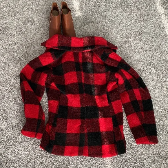 ❤️Sold❤️ Old Navy Buffalo Print Peacoat❤️ - Picture 7 of 7